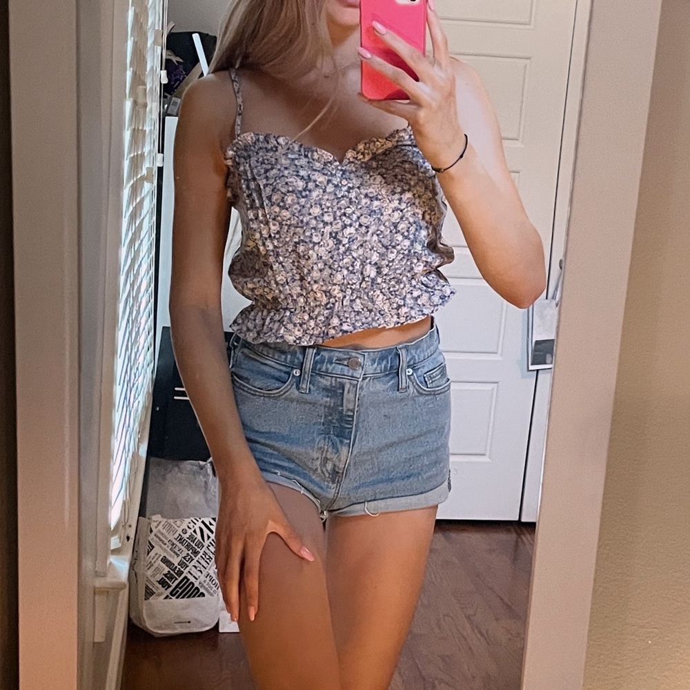 Floral top